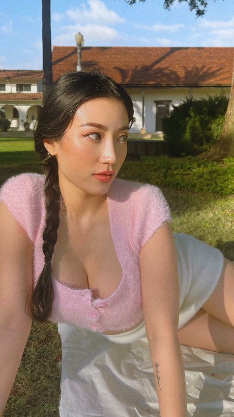 Bear Jocelyn Profile pic