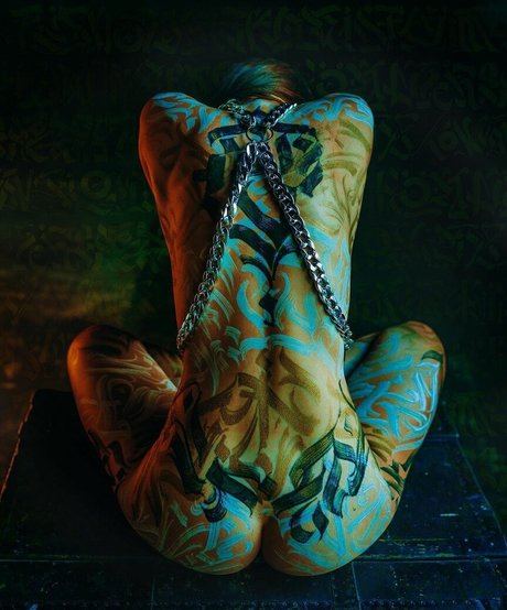 Darina Deinega onlyfans creator