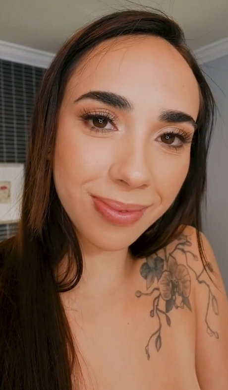 Gaby Ortega onlyfans pics