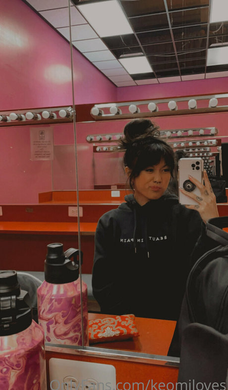 Keomiloves only fans leak nude