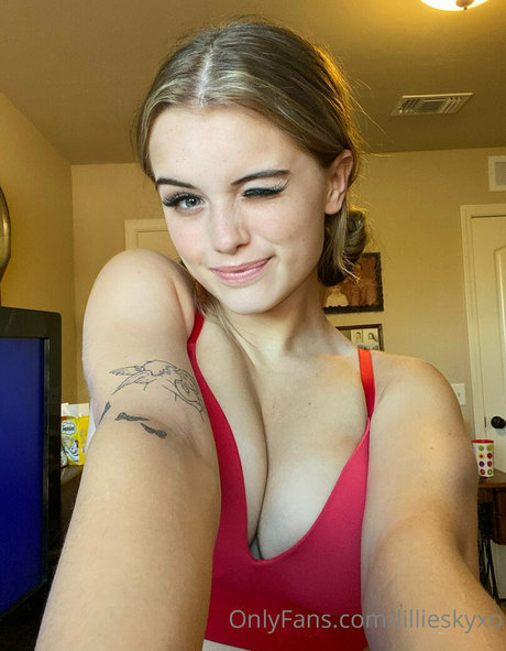 lillieskyxo free onlyfans