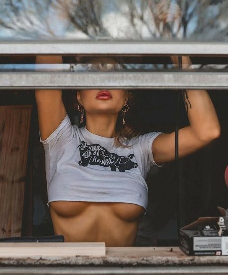 Sarah Sinclair leak onlyfans nude