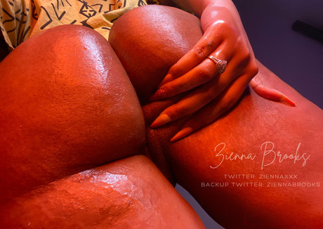 Ziennaxxx nudes onlyfans leaks