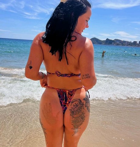 Justine slater onlyfans leakes