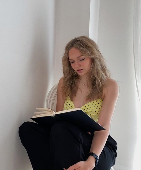 Sapphire Upshall leaked onlyfans porn