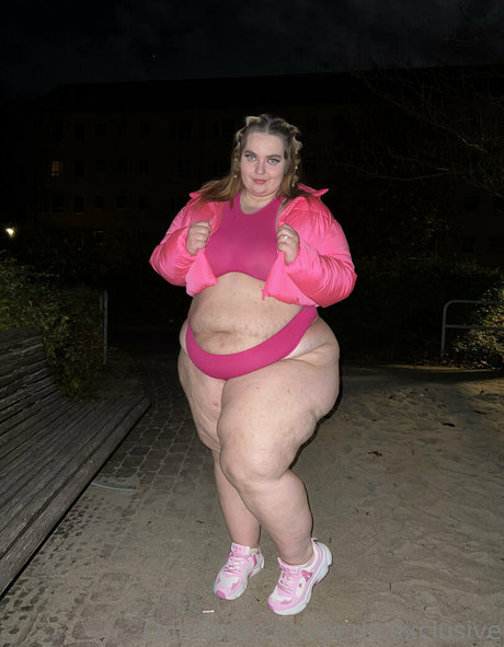 perla exclusive onlyfans sex leaked