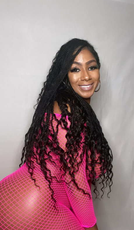 therealchanellealicia onlyfans free content