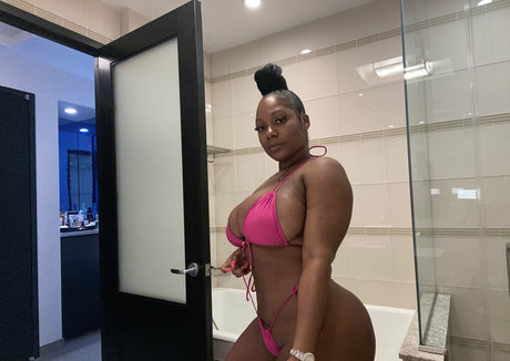 therealchanellealicia leaked onlyfans naked