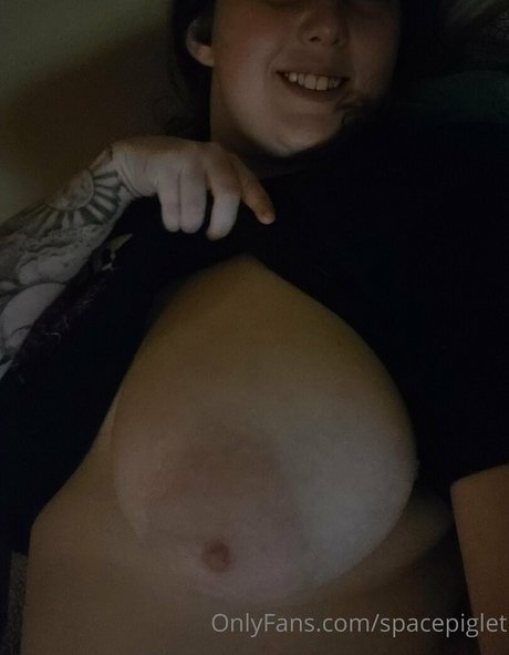 spacepiglet naked onlyfans leak