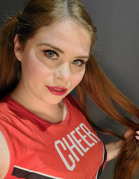 bloodylovely topless onlyfans