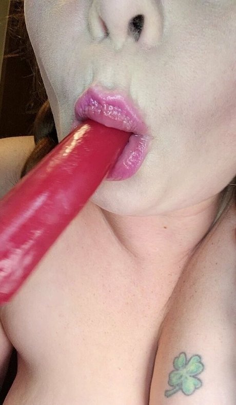 bloodylovely onlyfans.