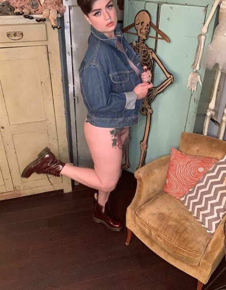 Vintage vogue onlyfans tits