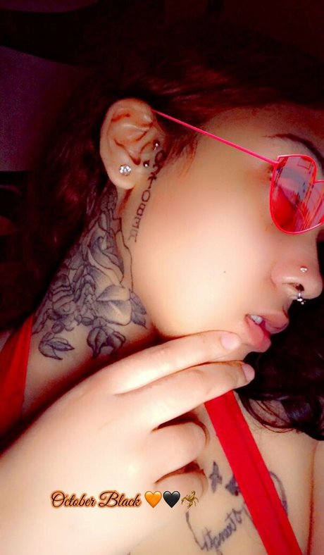 octoberblack23 pics onlyfans