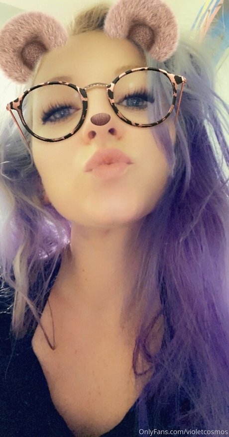 violetcosmos onlyfans pics