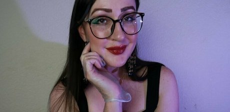 missteafortwo onlyfans leak ass