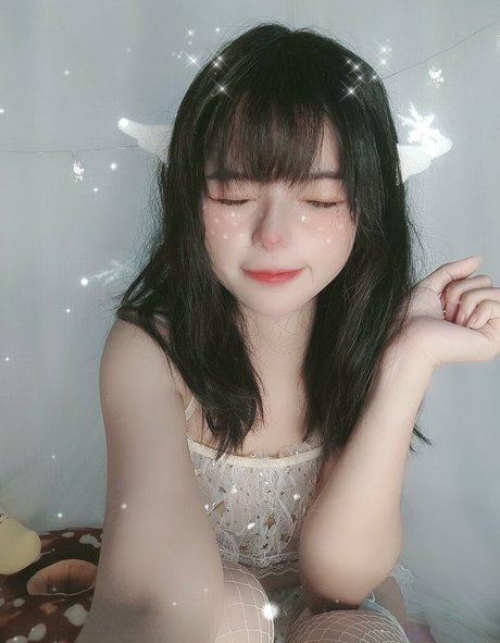 mica 03021993 strip onlyfans