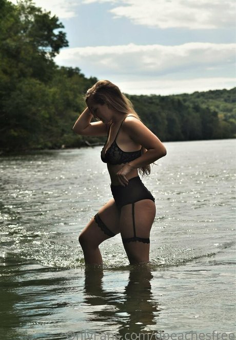 dpeachesfree desnuda onlyfans