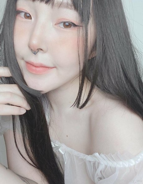 sally wu porn onlyfans leaks