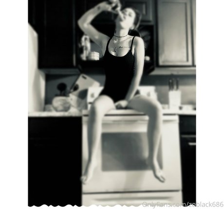 zoblack686 onlyfans desnuda