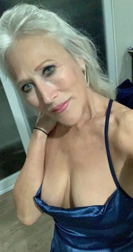 momanddaughter nudes onlyfans leak