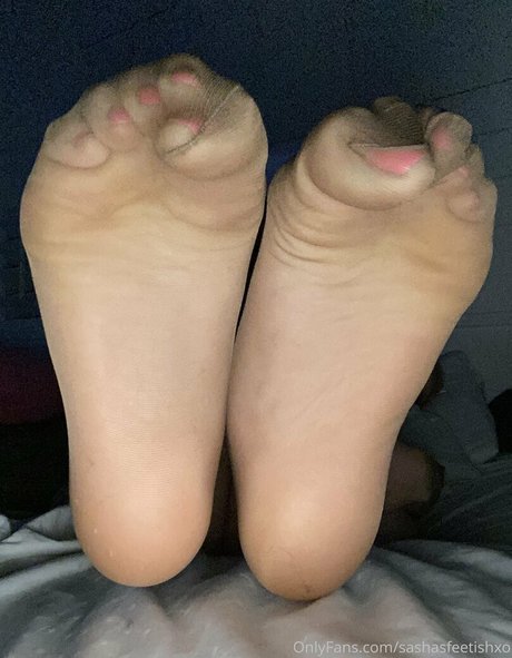 sashasfeetishxo onlyfans leaked