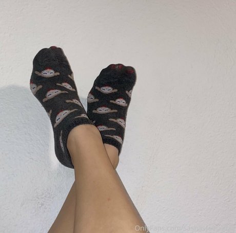 sashasfeetishxo onlyfans leaks