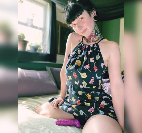 moremoiraxoxo porn onlyfans