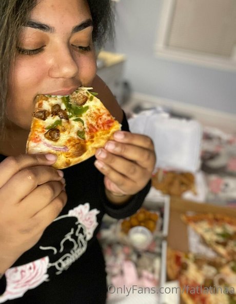 fatlatinaa nude on onlyfans