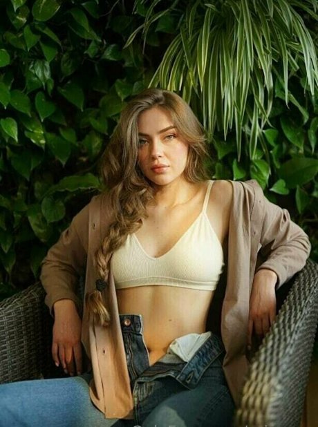 aria xxx onlyfans nude photos