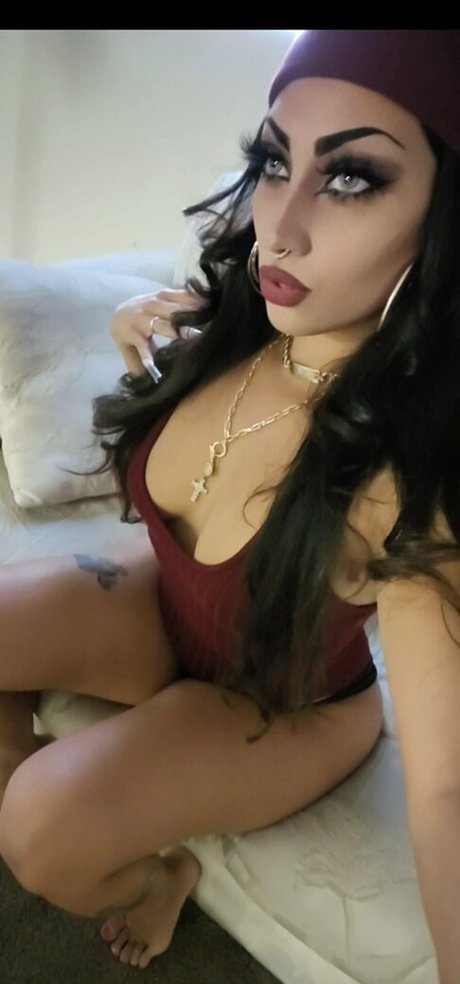 laqueenvic nude onlyfans porn