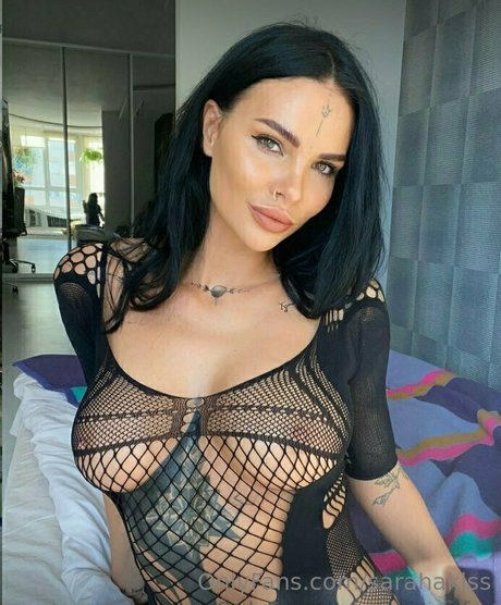 sarahakiss onlyfans leaked