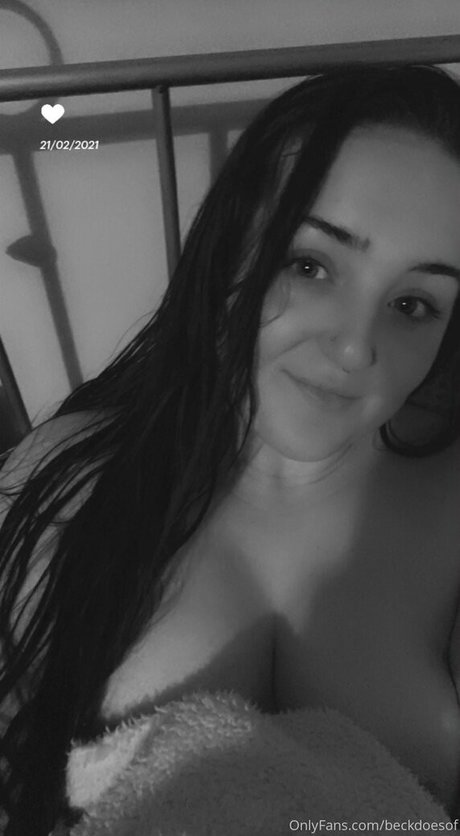beckdoesof strip onlyfans