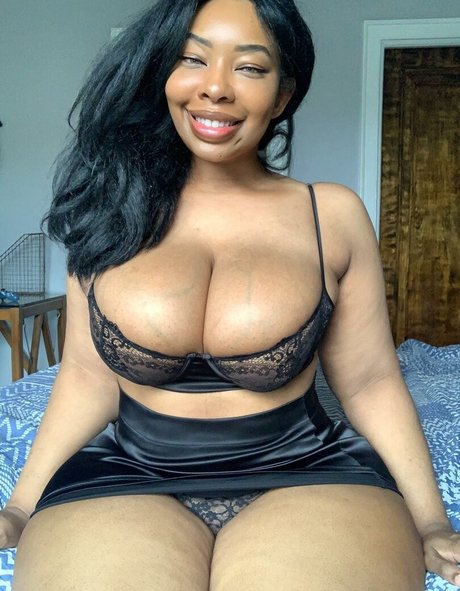 Storms007 onlyfans nude tits