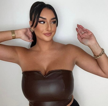 am hailil leak onlyfans nude