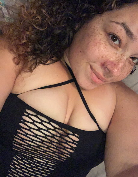 queenkenz28 onlyfans nude porn