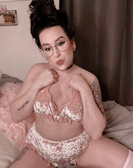 violacandyxx only fans photos