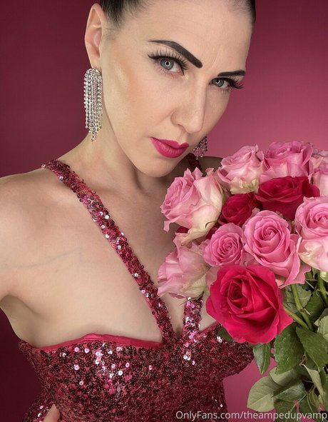 theampedupvamp leaked onlyfans