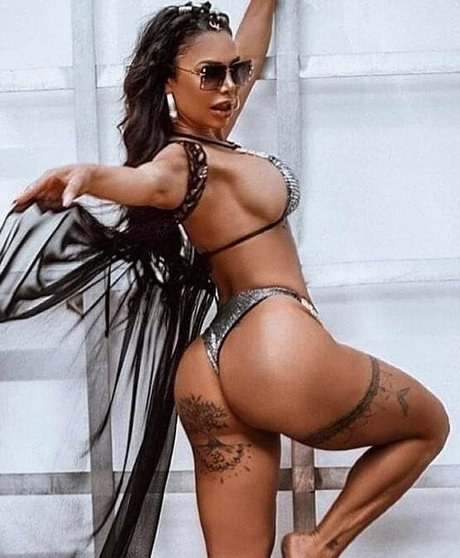 Lis Vega onlyfans leaked nudes