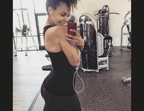 Samantha Mumba onlyfans porno