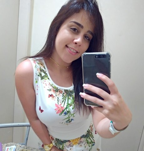 millenecarolina Profile pic