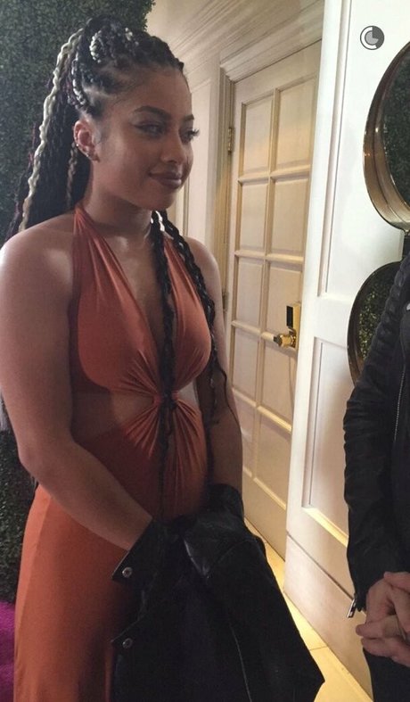 Kiana Lede only fans