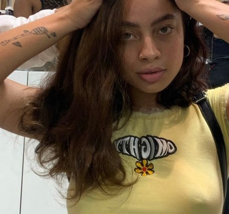 Kiana Lede onlyfans xx