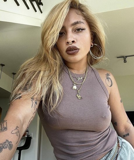 Kiana Lede porn onlyfans