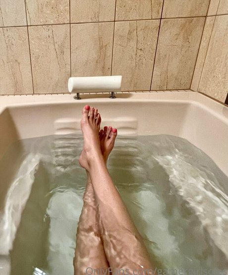 gamergirlsoles onlyfans porn leaked