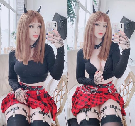 melamorifree onlyfans images