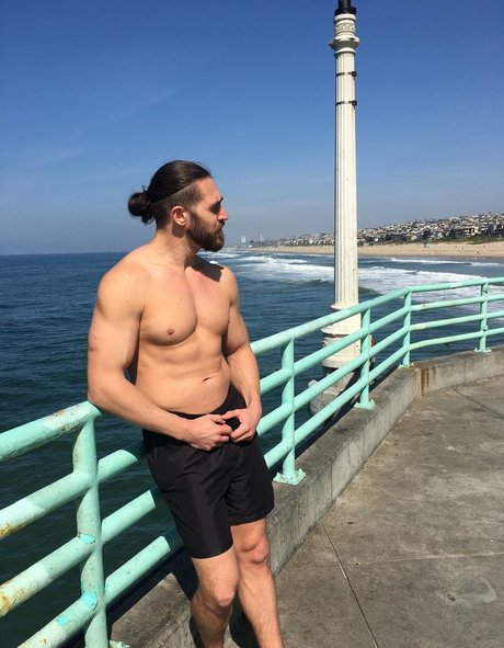 pandemicprowrestling onlyfans star