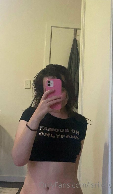 isrileyy nude only fans leaks