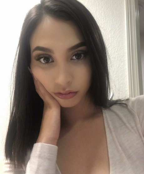 Giselle Calzadillas onlyfans content