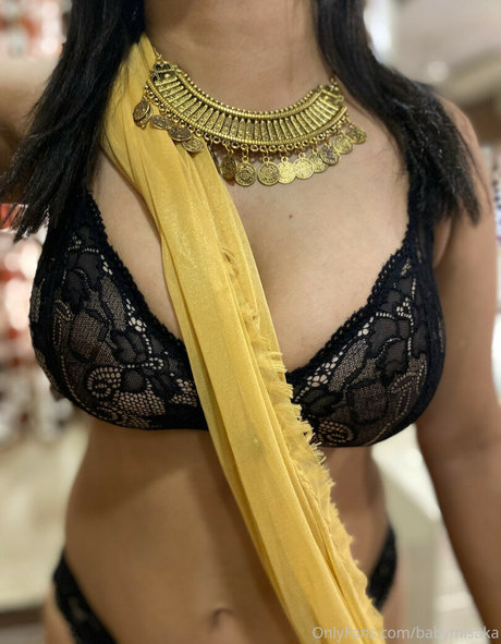 Baby Misaka onlyfans lean