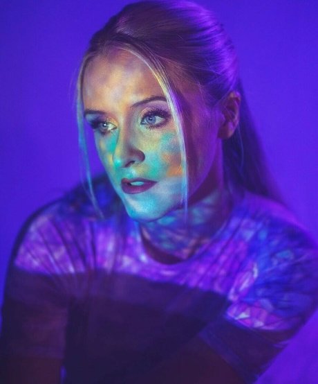 EdyBot nude only fans leaks